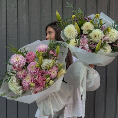 Mix Bloom Flower Arrangement Bouquet